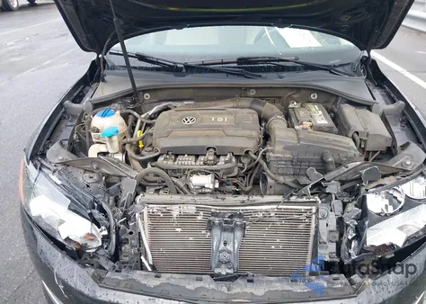 2014 Volkswagen Passat 1.8T Se z USA, uszkodzony, nr VIN 1VWBT7A31EC105912